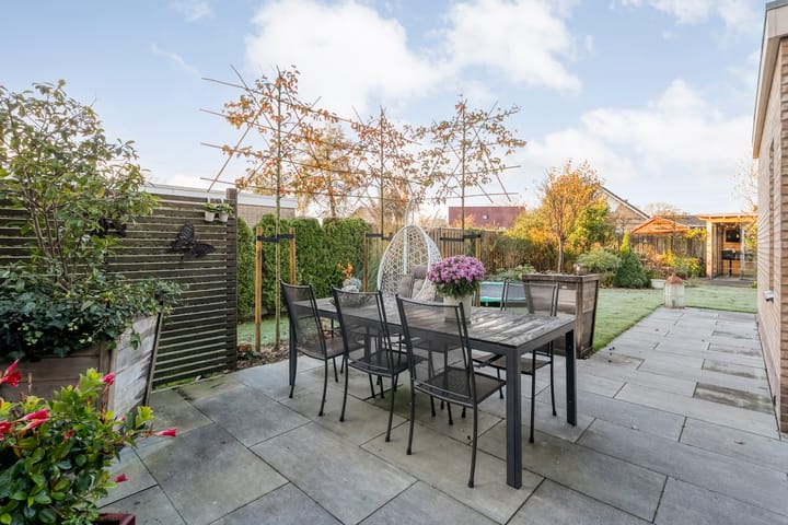 Foto 2 van Dennenlaan 9