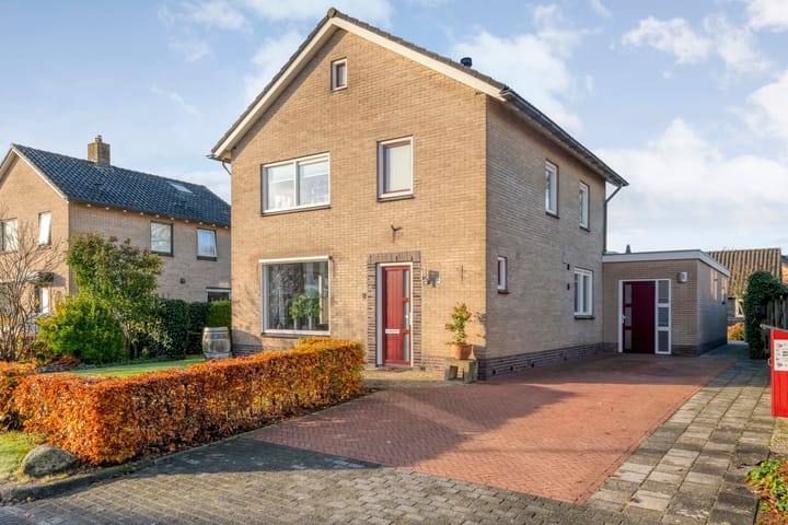 Foto 1 van Dennenlaan 9