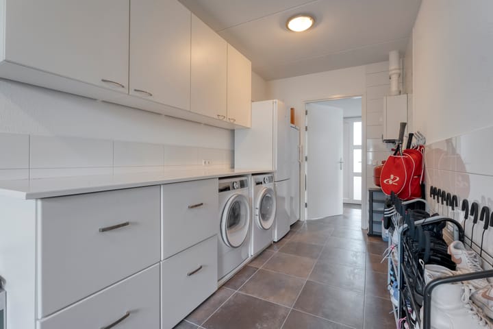 Foto 15 van Dennenlaan 9