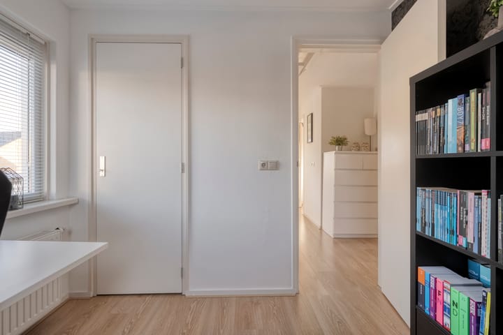 Foto 28 van Dennenlaan 9