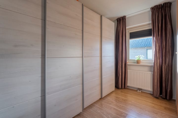 Foto 29 van Dennenlaan 9