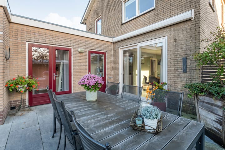 Foto 40 van Dennenlaan 9