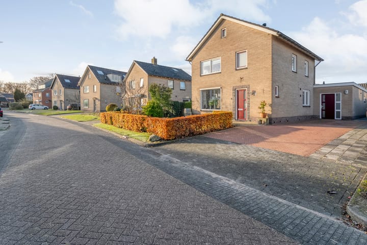 Foto 49 van Dennenlaan 9