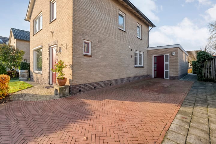 Foto 53 van Dennenlaan 9