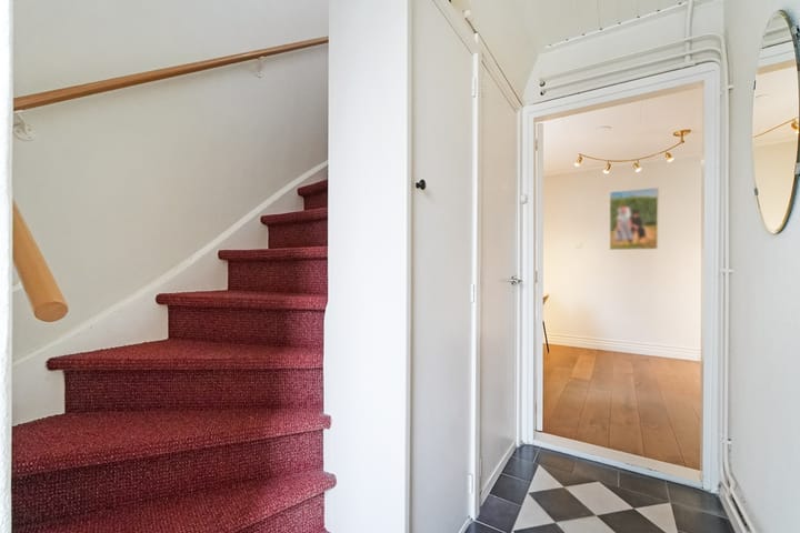 Photo 16 of Ooststraat 10