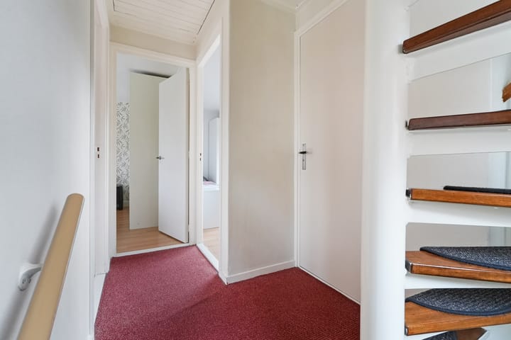 Photo 17 of Ooststraat 10