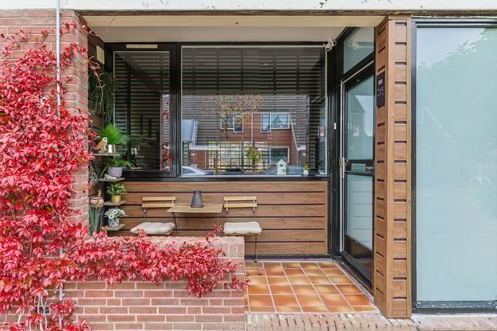 Photo 3 of Aardster 215