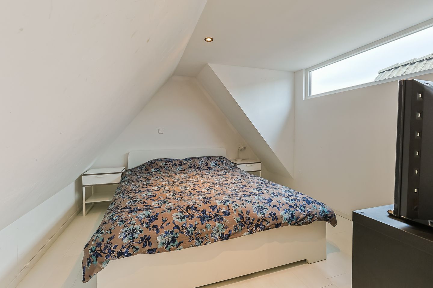 Foto 40 van Aardster 215