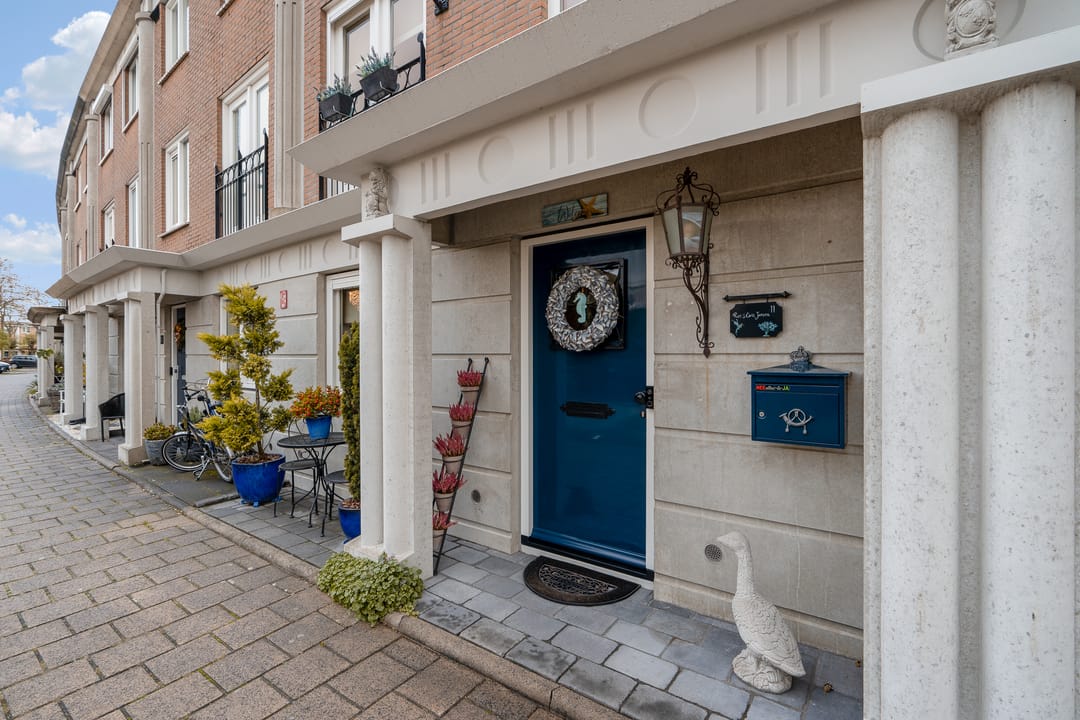 Foto 2 van Pronkmos 11