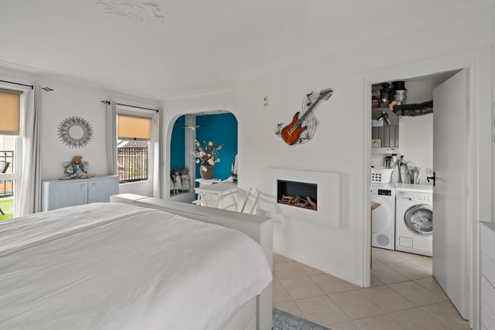 Photo 27 of Pronkmos 11