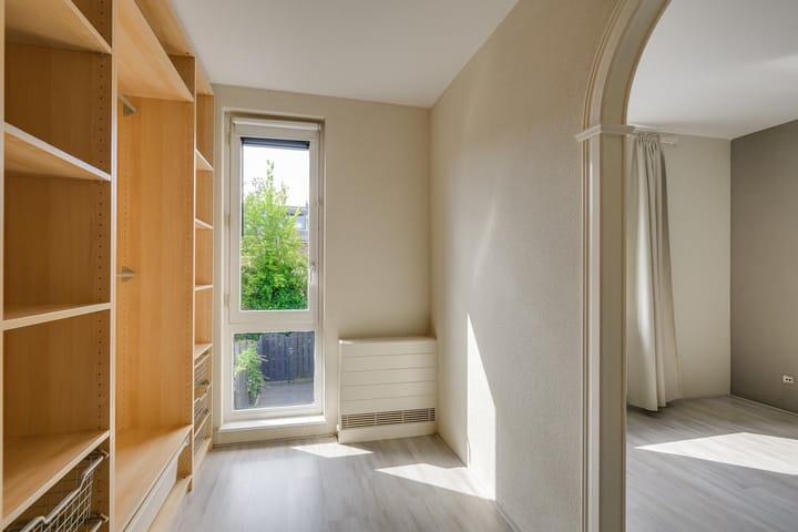 Photo 28 of Zaaierstraat 28