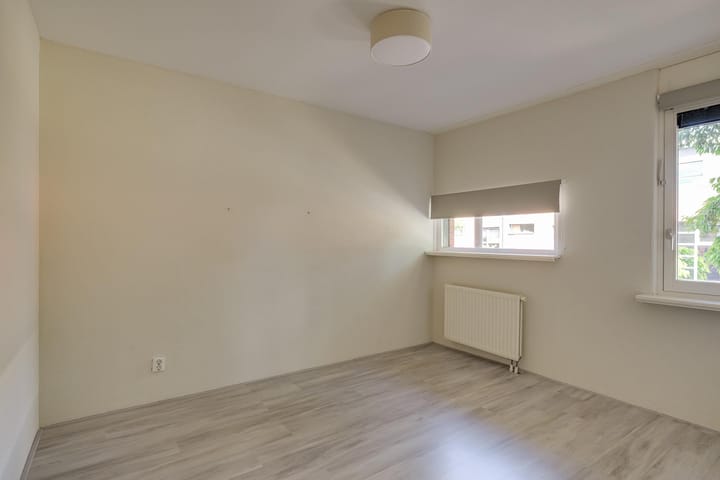 Photo 32 of Zaaierstraat 28