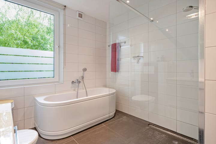 Foto 24 van Debijestraat 48