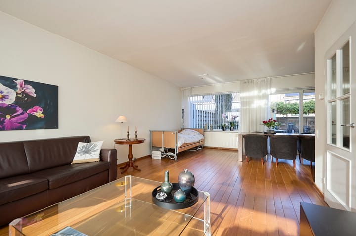 Photo 6 of Trompstraat 5