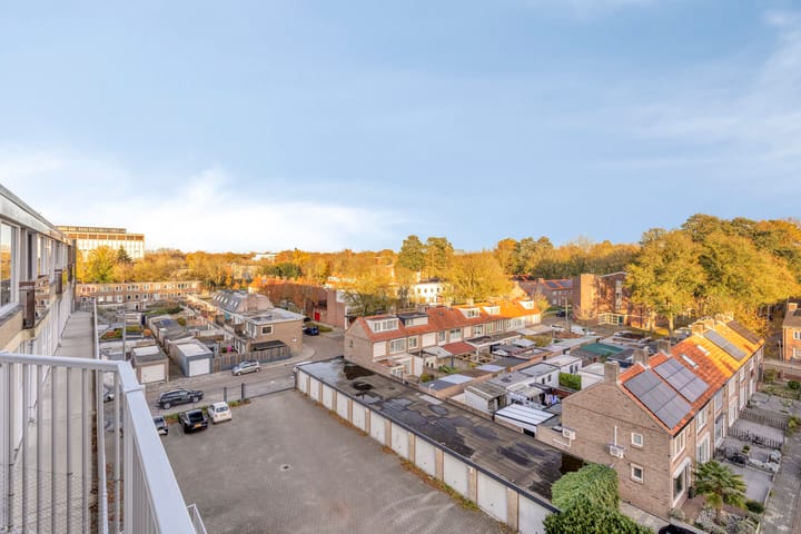 Foto 24 van Postelse Hoeflaan 60