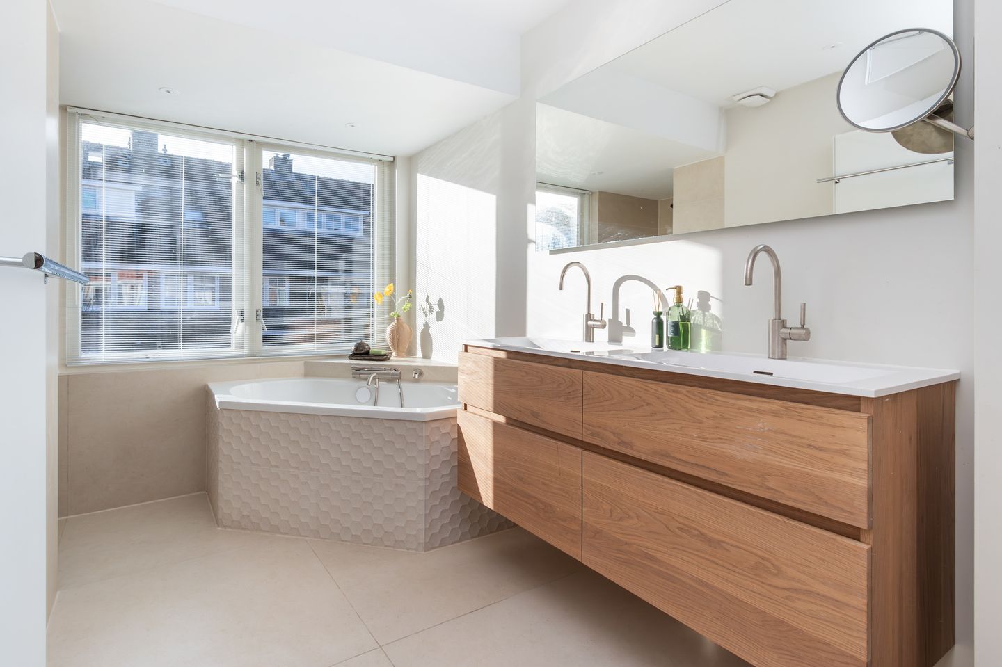 Foto 19 van Karbouwstraat 18