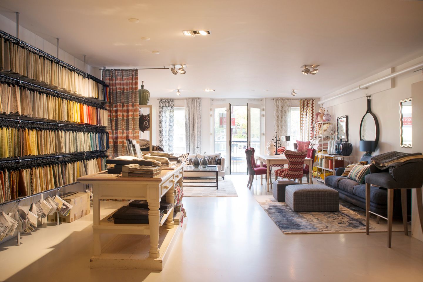 Bekijk foto 3 van Hoogte Kadijk 143-F2