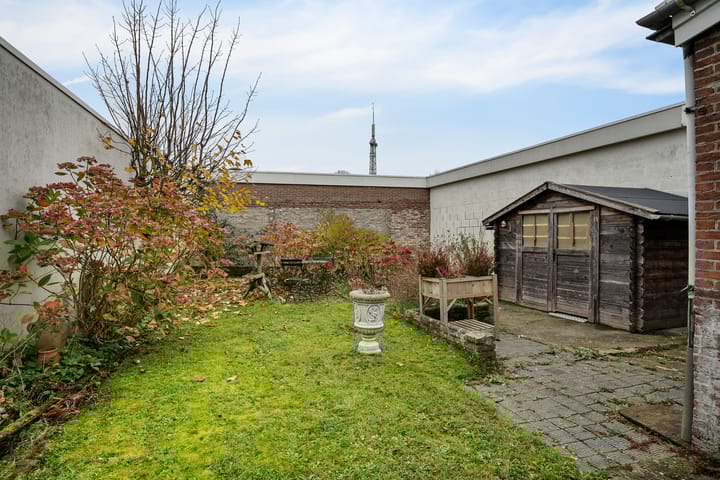 Photo 3 of Warmoesstraat 22