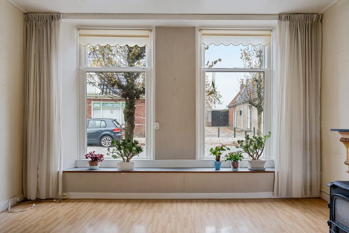 Foto 12 van Warmoesstraat 22