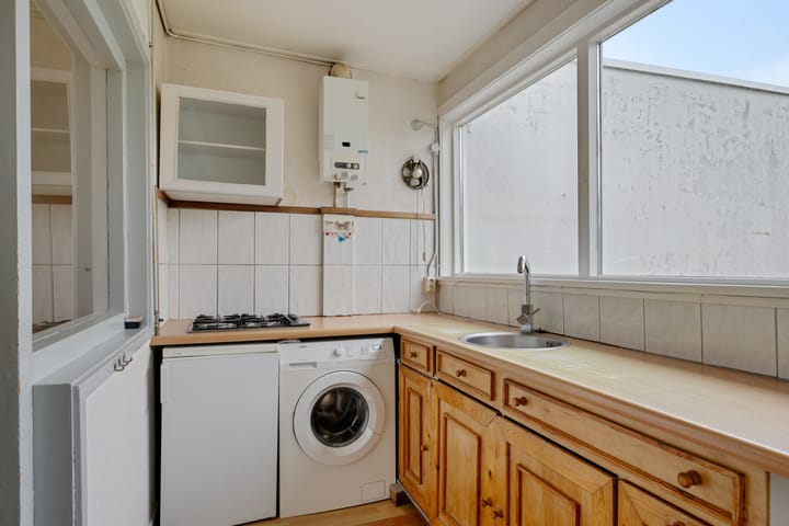 Foto 13 van Warmoesstraat 22