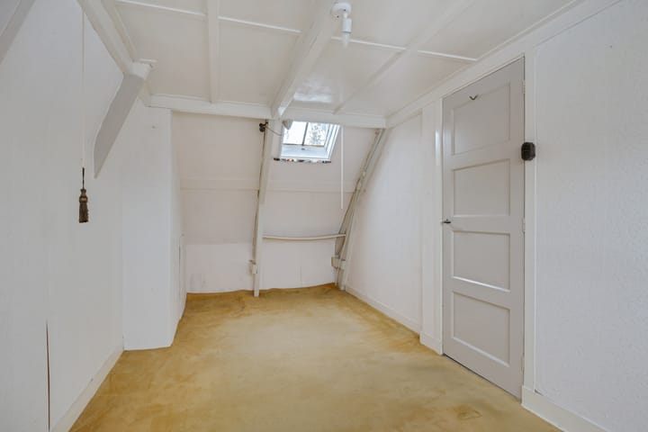 Foto 20 van Warmoesstraat 22