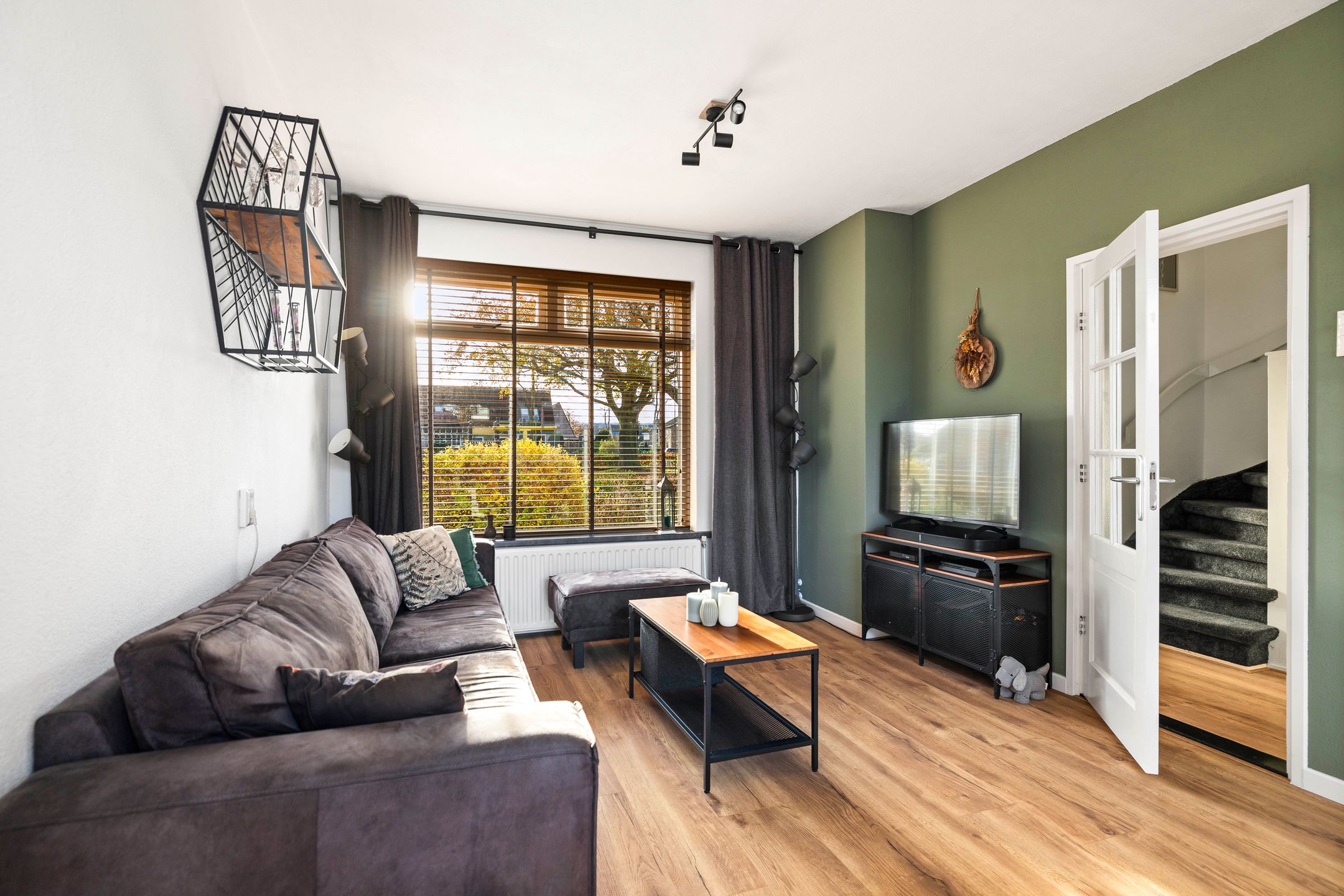 Foto 6 van Meindert Hobbemastraat 6