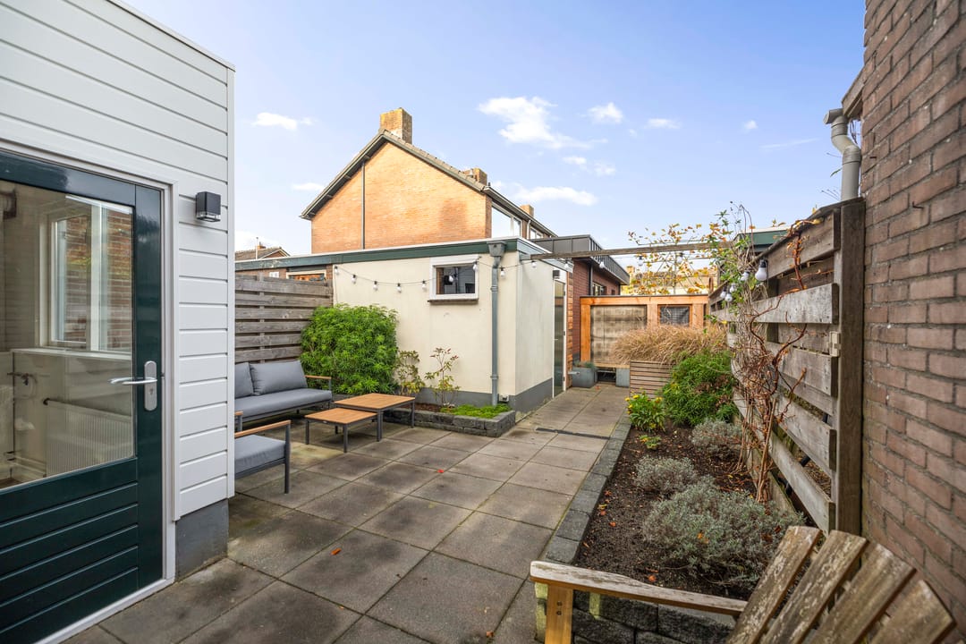 Foto 26 van Meindert Hobbemastraat 6