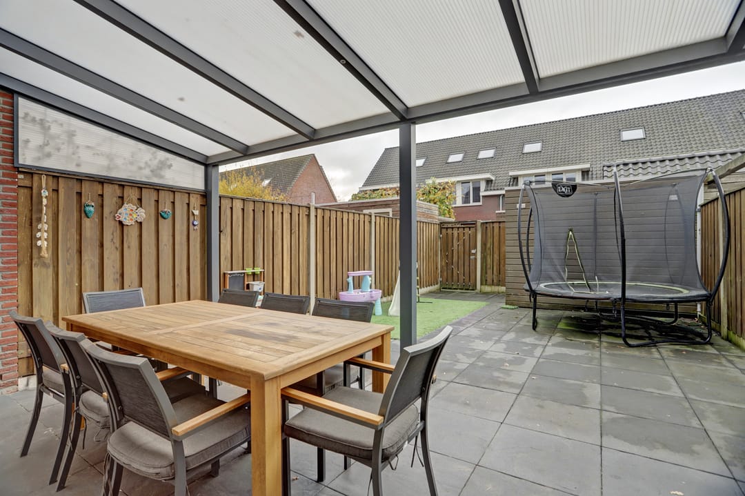 Photo 22 of Klaproos 29