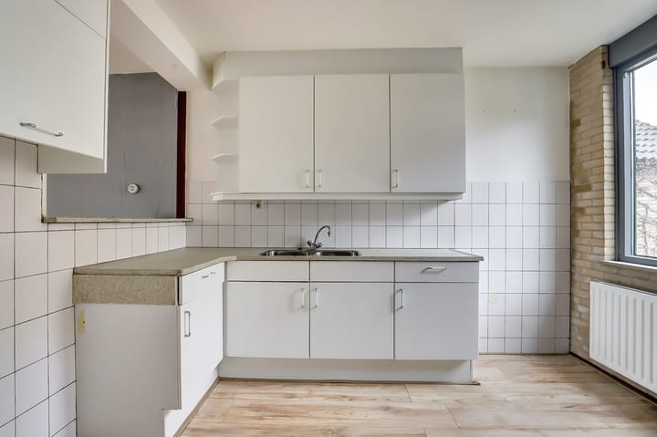 Photo 10 of Prattenburg 3