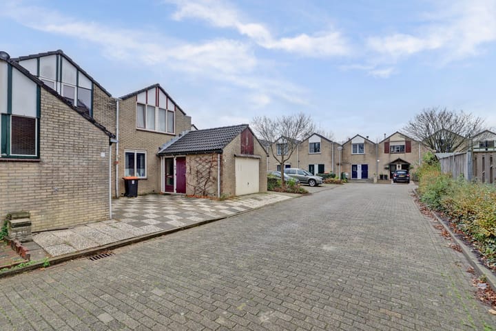 Photo 28 of Prattenburg 3