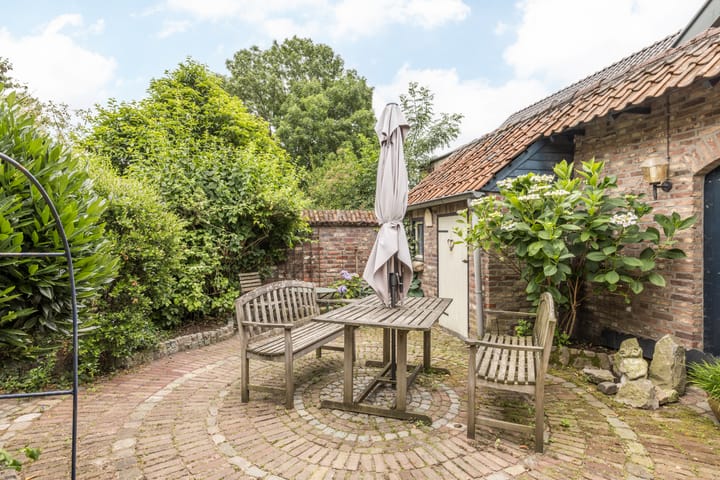 Photo 28 of Eindstraat 9