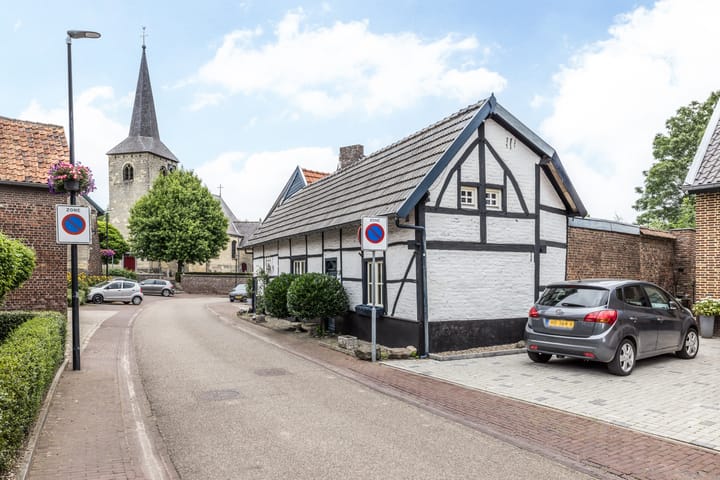 Photo 32 of Eindstraat 9