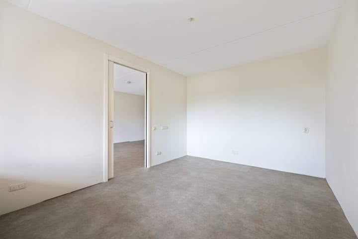 Photo 14 of van der Hoopstraat 71