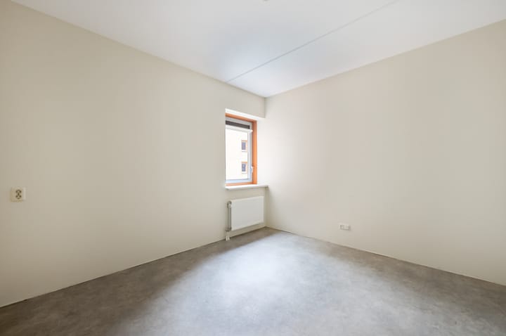 Photo 17 of van der Hoopstraat 71