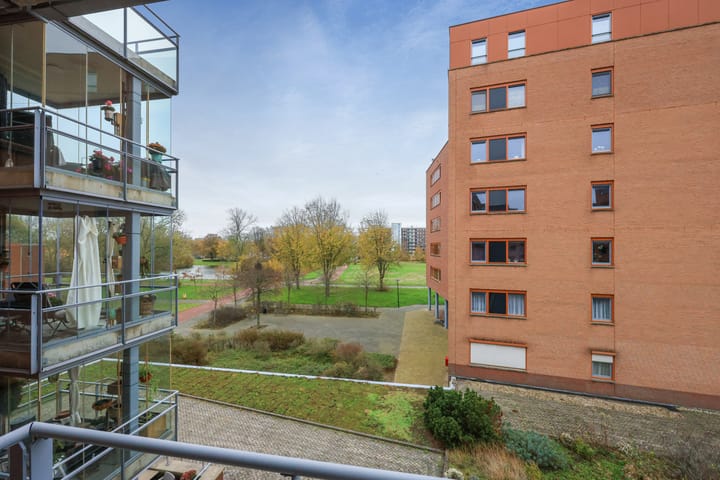 Photo 25 of van der Hoopstraat 71