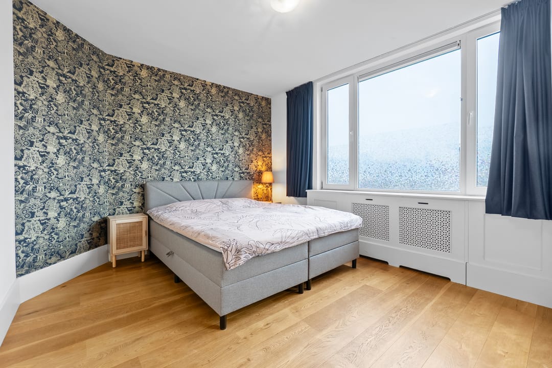 Foto 16 van Naarderstraat 169