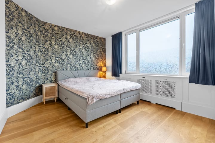 Photo 16 of Naarderstraat 169