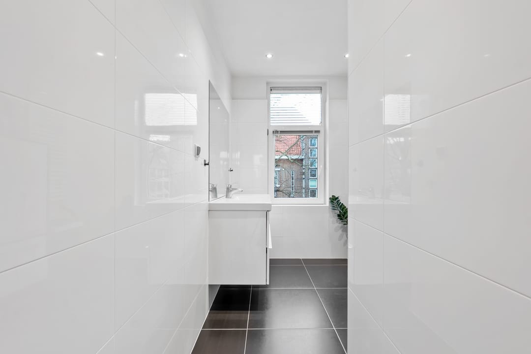 Foto 22 van Naarderstraat 169