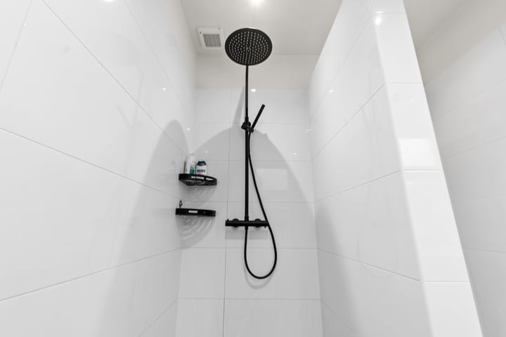 Photo 25 of Naarderstraat 169