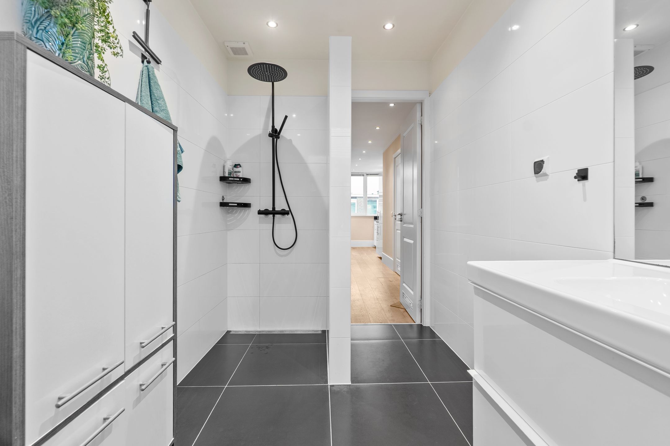 Foto 24 van Naarderstraat 169