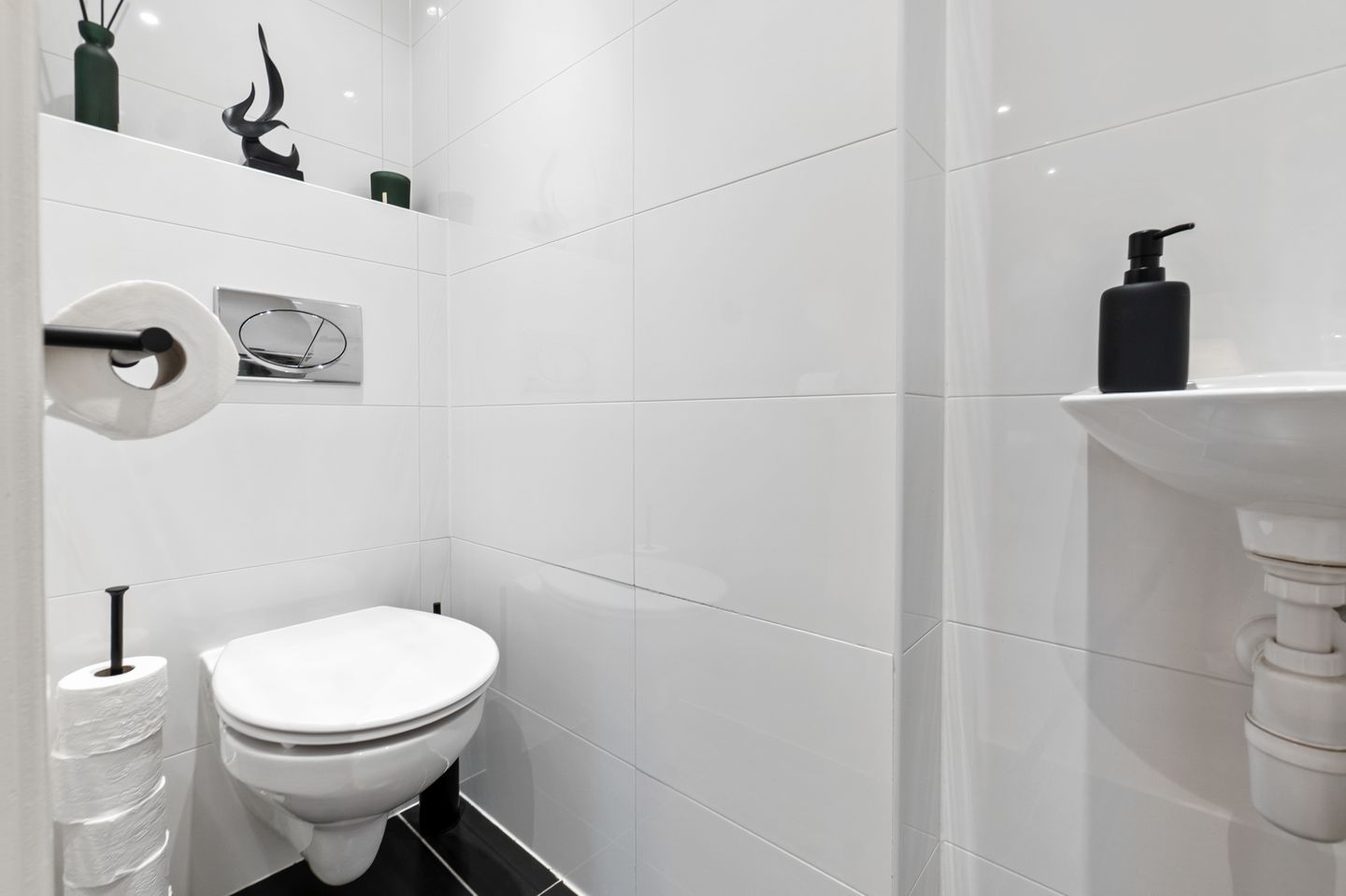 Foto 29 van Naarderstraat 169