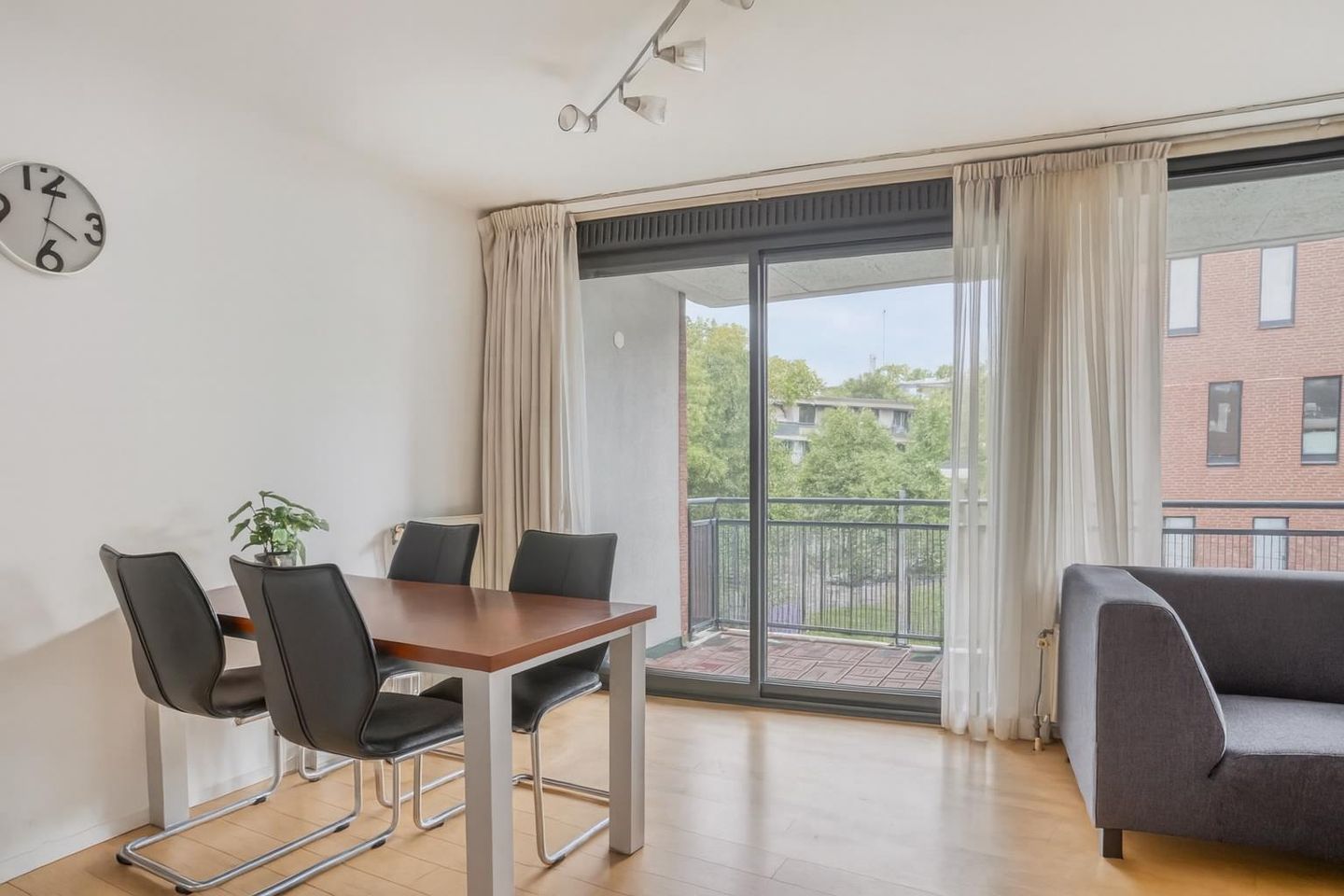 Photo 10 of Claes de Vrieselaan 161