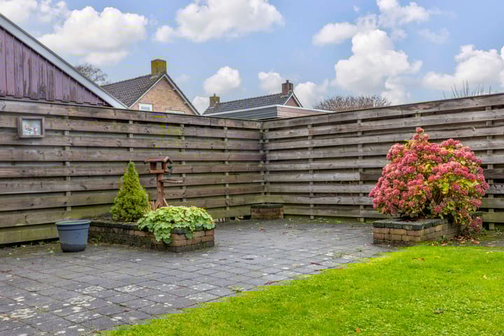 Foto 29 van Van Voortstraat 11