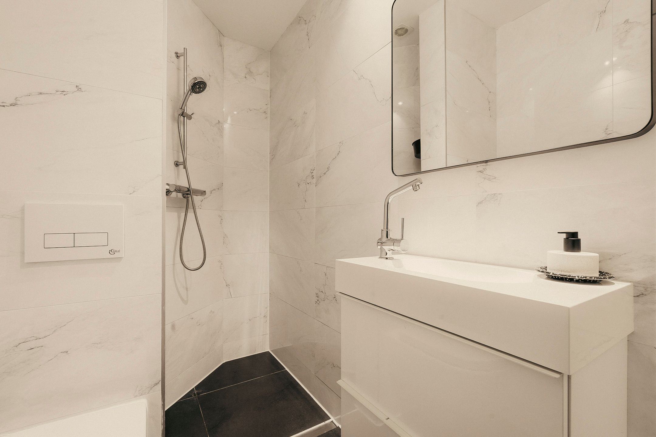 Foto 24 van Steve Bikoplein 12-1