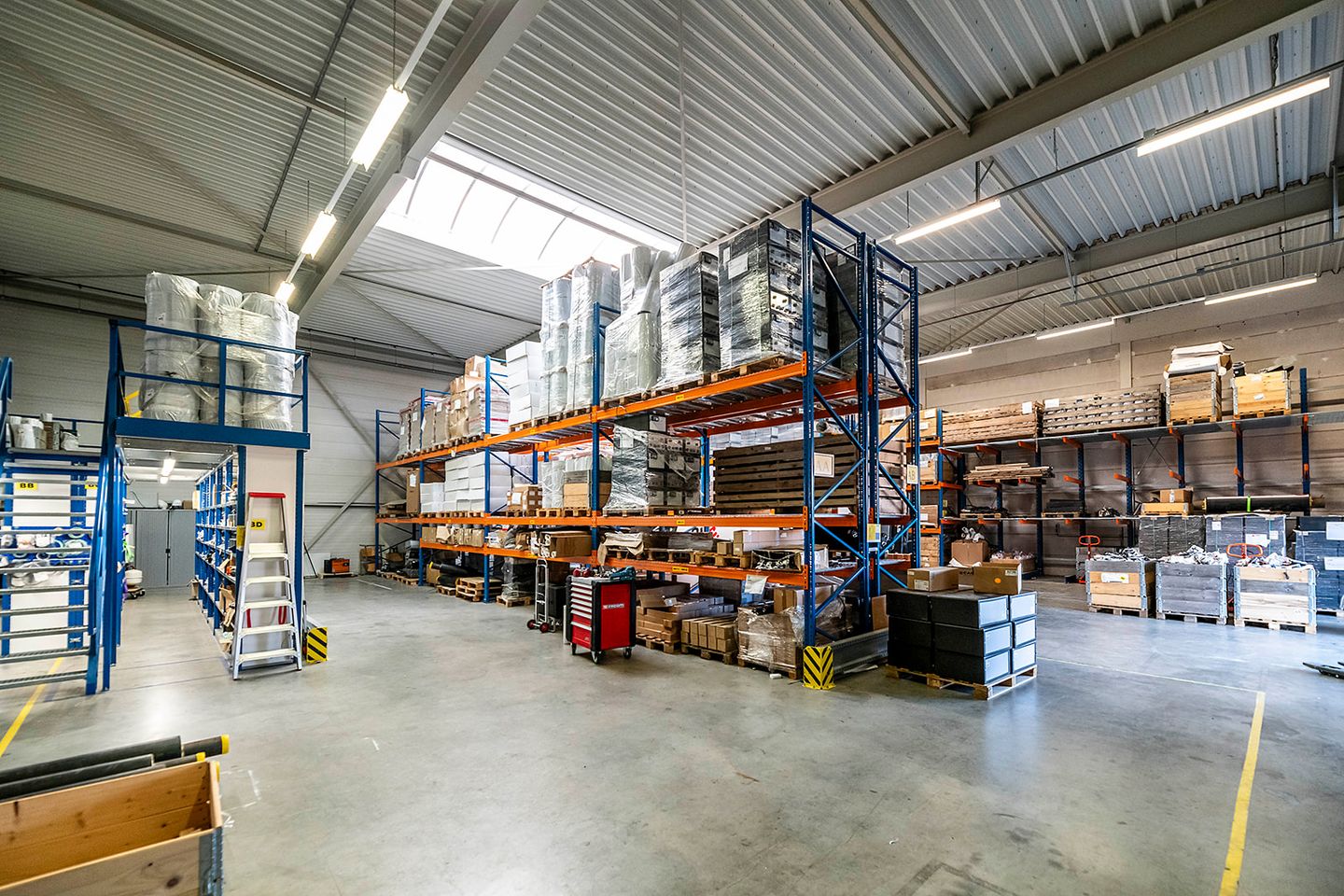 Bekijk foto 5 van Veerplaat 100