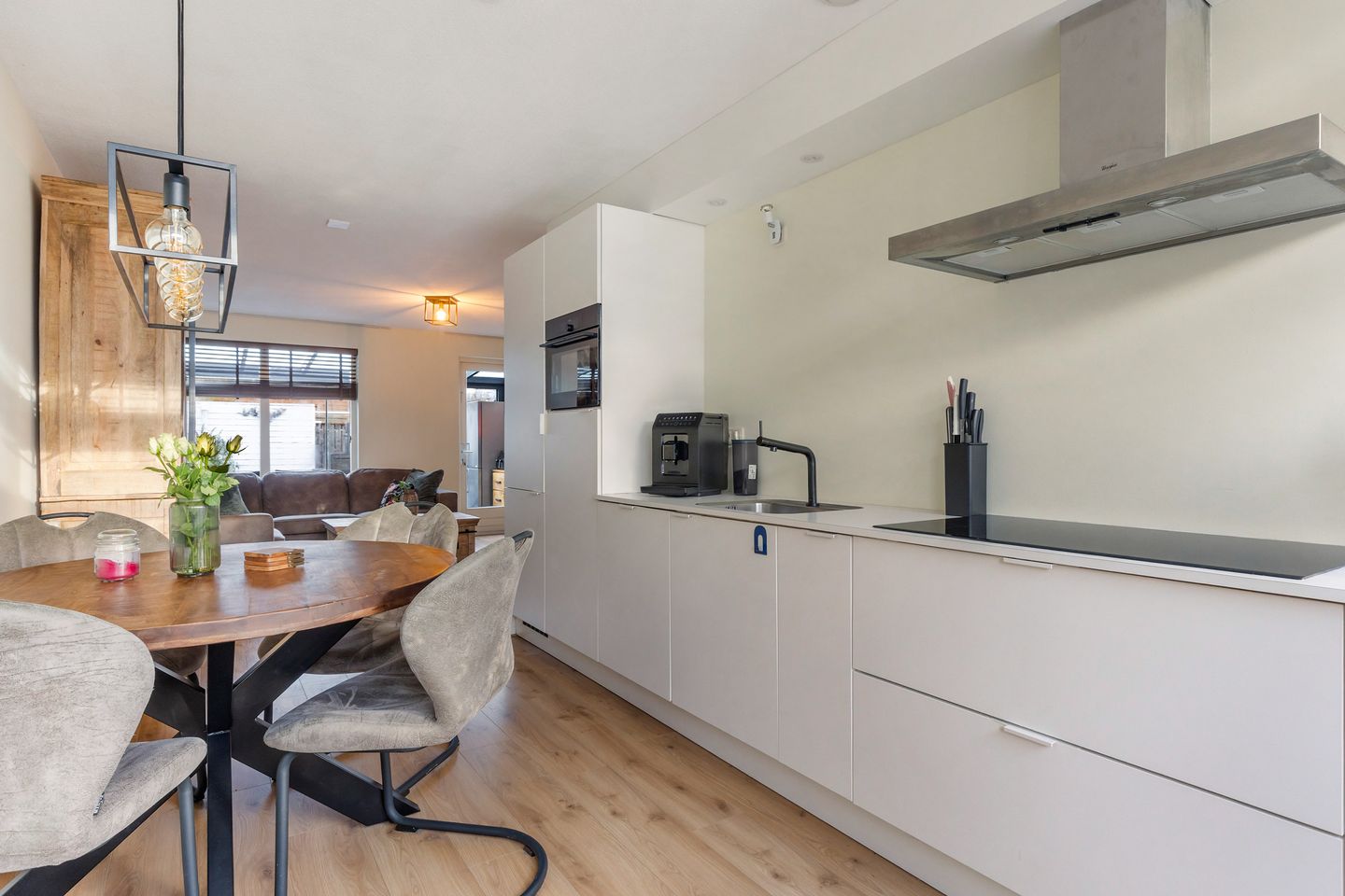 Foto 10 van Zonnewende 287