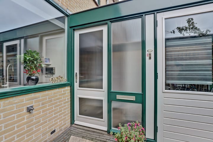 Photo 7 of Uitterlier 106