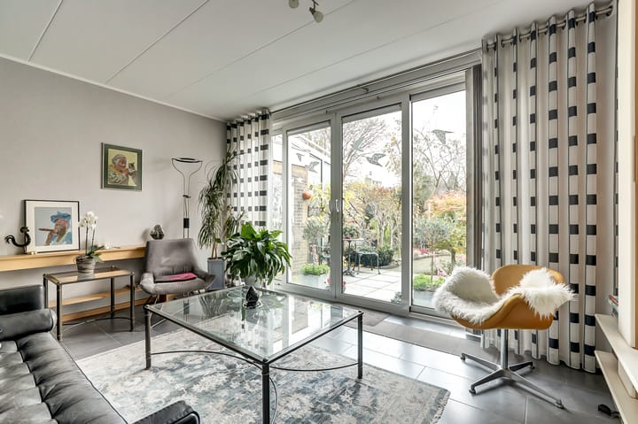 Photo 10 of Uitterlier 106