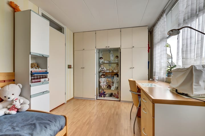 Photo 23 of Uitterlier 106