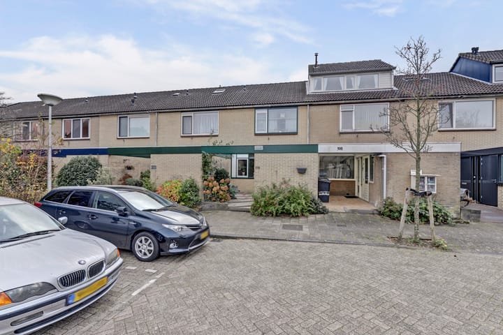 Photo 35 of Uitterlier 106